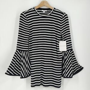 Maette | bell sleeve top